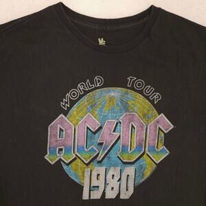 ACDC World Tour 1980 Band Crew Neck Graphic T Shirt Mens Size Medium M Black